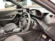 Peugeot 2008 PureTech GT - U44249