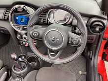 MINI Convertible Cooper Sport - U44256