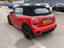 MINI Convertible Cooper Sport - U44256