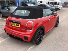 MINI Convertible Cooper Sport - U44256