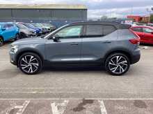 Volvo XC40 T3 R-Design Pro - U44257
