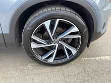 Volvo XC40 T3 R-Design Pro - U44257