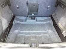 Volvo XC40 T3 R-Design Pro - U44257