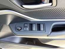Toyota C-HR VVT-h Icon - U44260