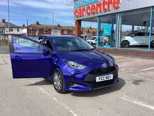 Toyota Yaris VVT-h Icon - U44263