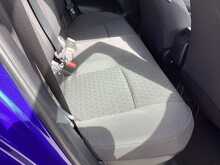 Toyota Yaris VVT-h Icon - U44263