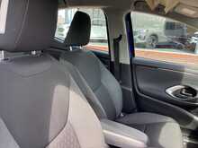 Toyota Yaris VVT-h Icon - U44263