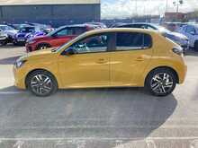 Peugeot 208 PureTech Active Premium + - U44267