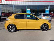 Peugeot 208 PureTech Active Premium + - U44267