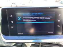 Peugeot 208 PureTech Active Premium + - U44267
