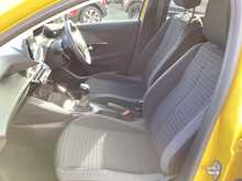 Peugeot 208 PureTech Active Premium + - U44267