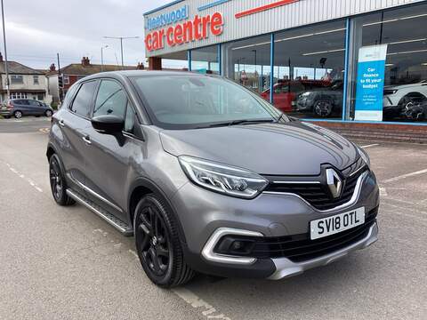 Renault Captur 1.3 TCe Iconic SUV 5dr Petrol Manual Euro 6 (s/s) (140 ps)