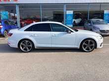 Audi A4 TFSI Black Edition - U44279