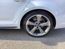 Audi A4 TFSI Black Edition - U44279