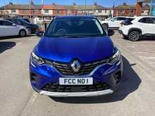 Renault Captur TCe techno - U44286