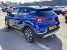 Renault Captur TCe techno - U44286