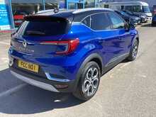Renault Captur TCe techno - U44286