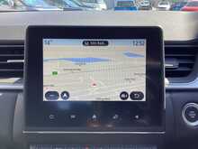 Renault Captur TCe techno - U44286