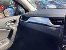 Renault Captur TCe techno - U44286