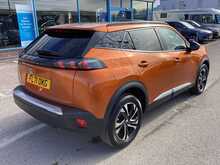 Peugeot 2008 PureTech Allure - U44295