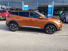 Peugeot 2008 PureTech Allure - U44295