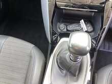 Peugeot 2008 PureTech Allure - U44295