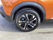Peugeot 2008 PureTech Allure - U44295