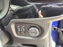Vauxhall Corsa Turbo SRi Nav - U44297