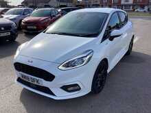 Ford Fiesta T EcoBoost ST-Line - U44313