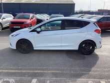 Ford Fiesta T EcoBoost ST-Line - U44313