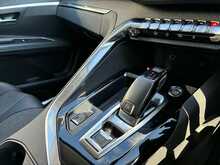 Peugeot 3008 BlueHDi Allure Premium + - U44321