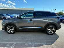 Peugeot 3008 BlueHDi Allure Premium + - U44321