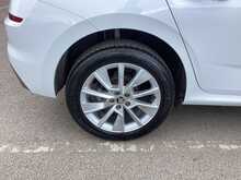 Skoda Kamiq TSI SE Drive - U44324