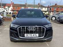 Audi Q7 TFSIe V6 S line - U44331