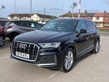 Audi Q7 TFSIe V6 S line - U44331