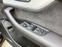 Audi Q7 TFSIe V6 S line - U44331