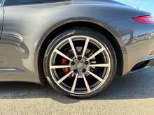 Porsche 911 T 991 Carrera S - U44342