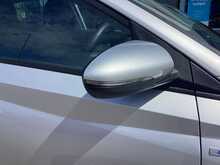 Hyundai i20 T-GDi MHEV SE Connect - U44360