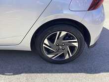 Hyundai i20 T-GDi MHEV SE Connect - U44360
