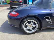 Porsche Boxster 987 - U44372