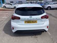 Ford Focus T EcoBoost ST-Line - U44377