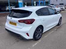 Ford Focus T EcoBoost ST-Line - U44377