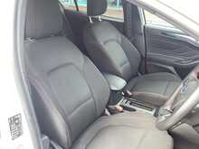 Ford Focus T EcoBoost ST-Line - U44377
