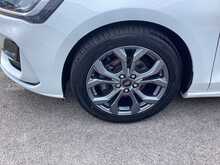 Ford Focus T EcoBoost ST-Line - U44377