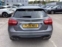 Mercedes-Benz GLA GLA180 Urban Edition - U44381