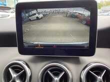 Mercedes-Benz GLA GLA180 Urban Edition - U44381