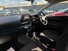 Hyundai i20 T-GDi MHEV SE Connect - U44390