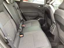Renault Captur TCe techno - U44392