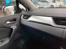 Renault Captur TCe techno - U44392