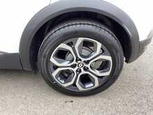 Renault Captur TCe techno - U44392